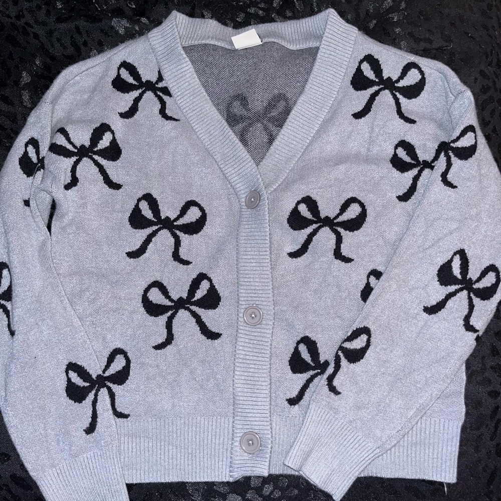 Gray Bow Patterned Cardigan Sweater